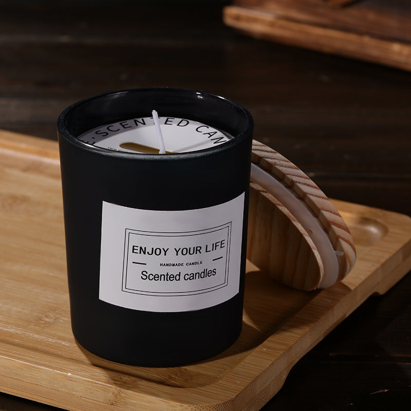 Soy Wax Candle with Bamboo Lid - Pomegranate Scented